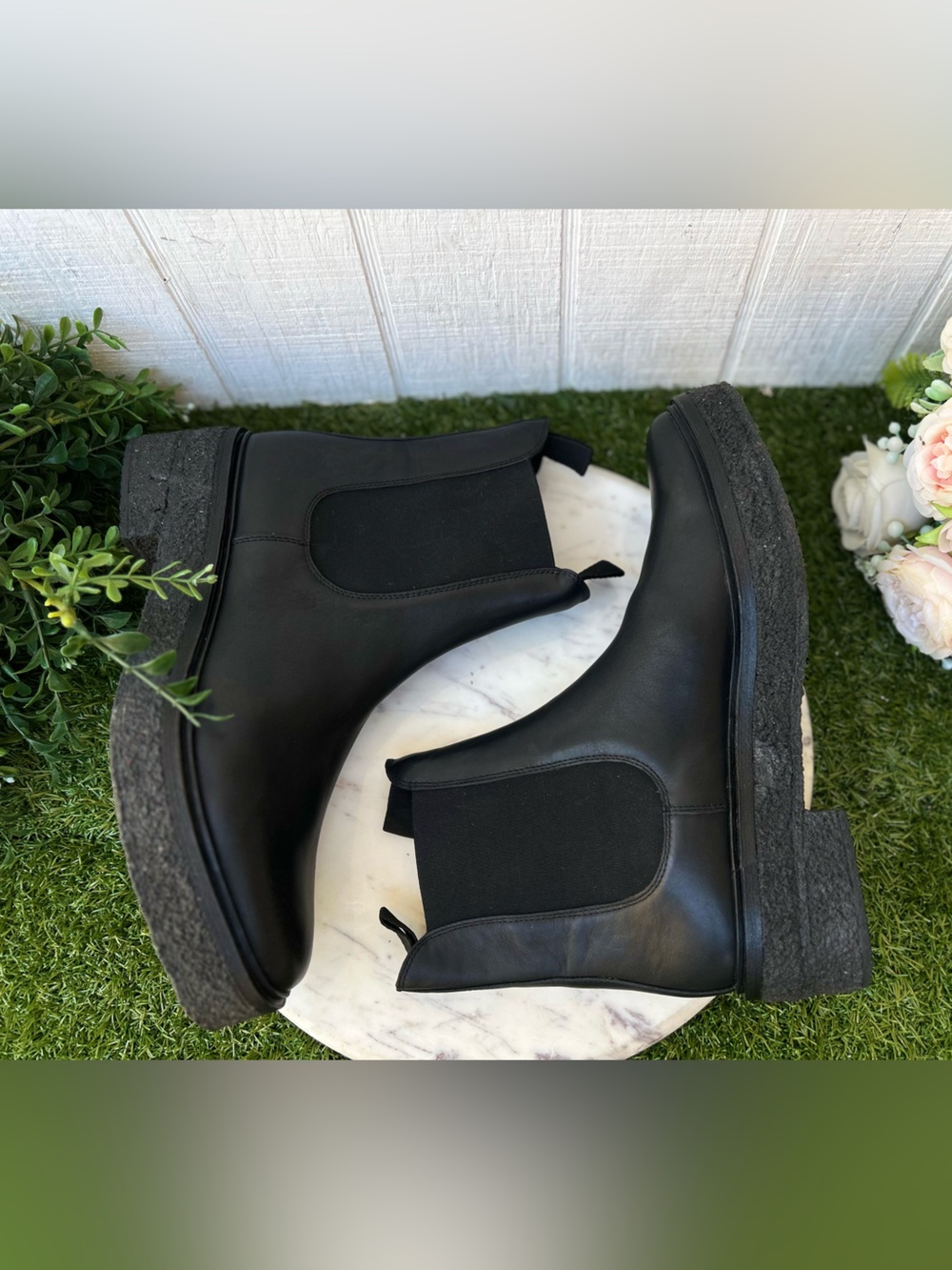 Loeffler Randall
Reggie Rubber Sole Chelsea Boots black 
$450 Sz  11.5 US 11 new - Picture 8 of 16